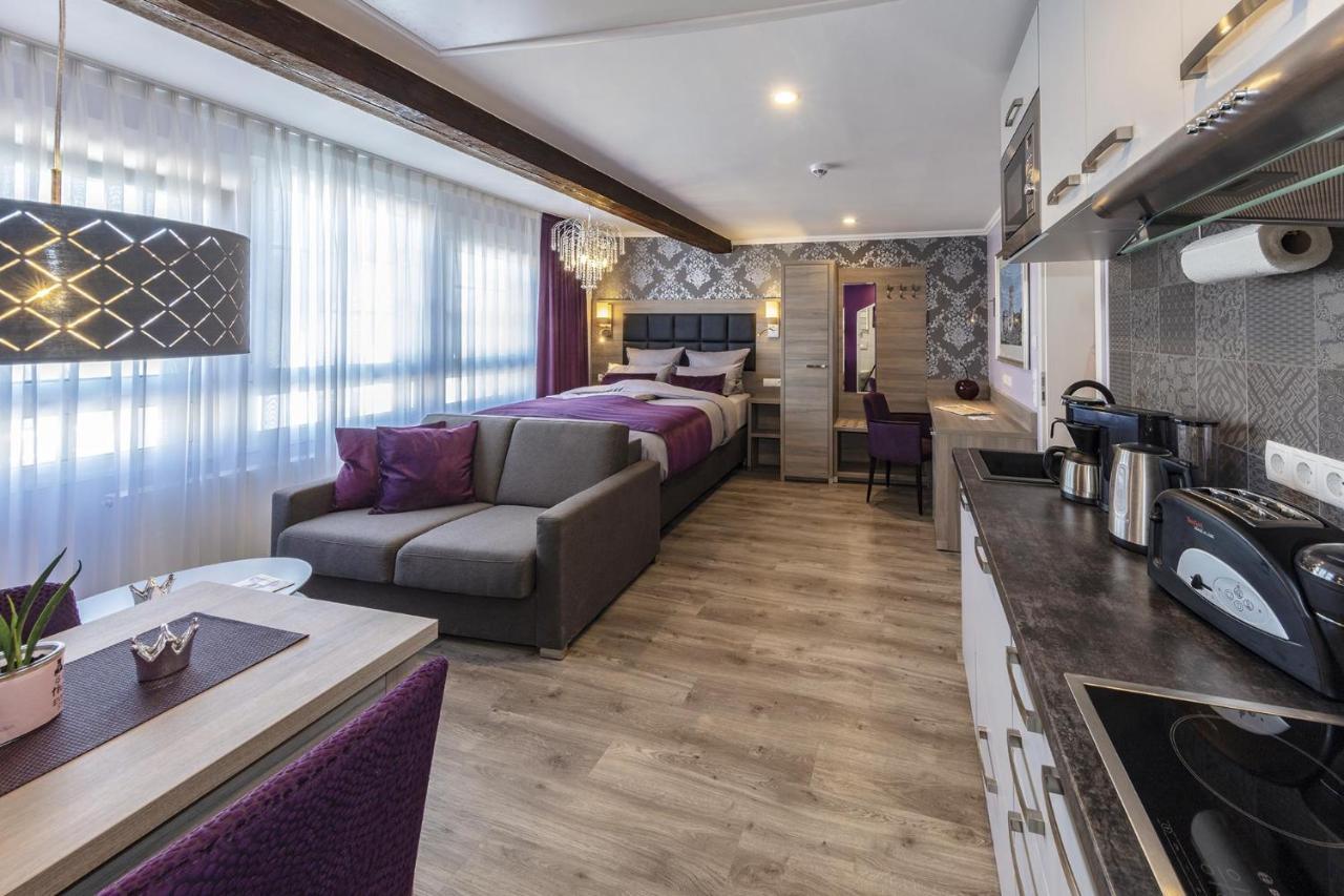 Apartmenthaus Burgenheimat In Rhens Bei Koblenz Bagian luar foto